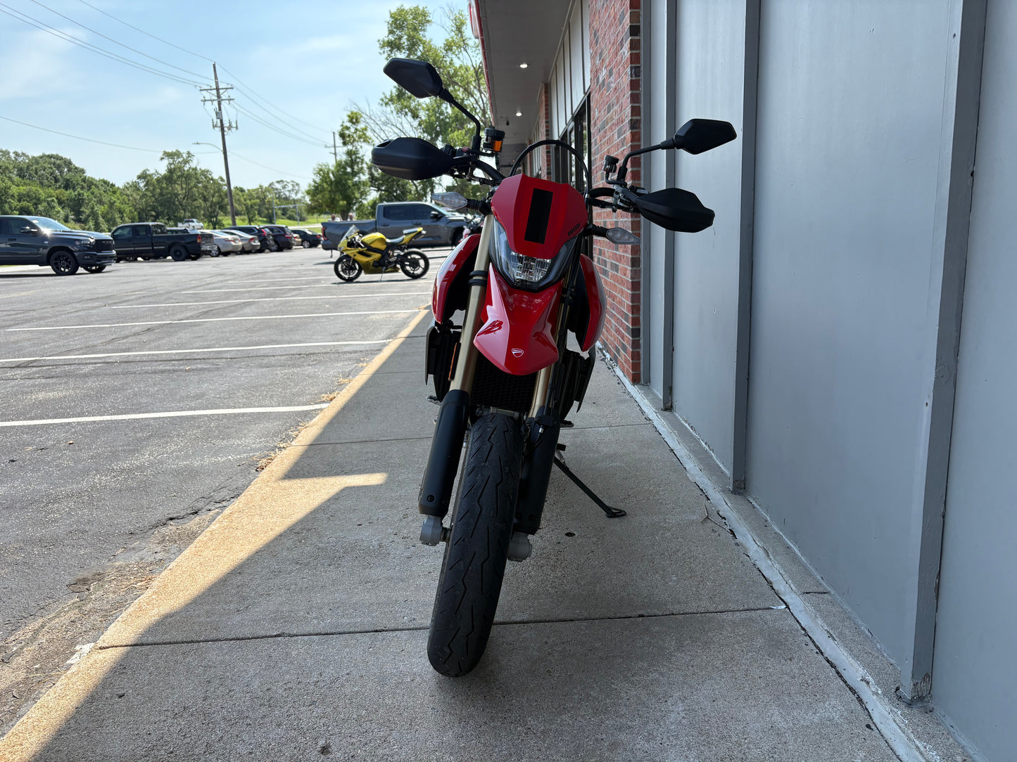 DEMO 2026 Hypermotard 698 Mono (2459)