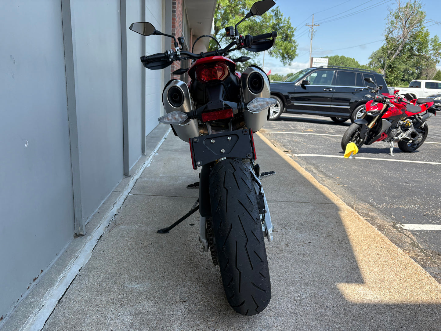 DEMO 2026 Hypermotard 698 Mono (2459)