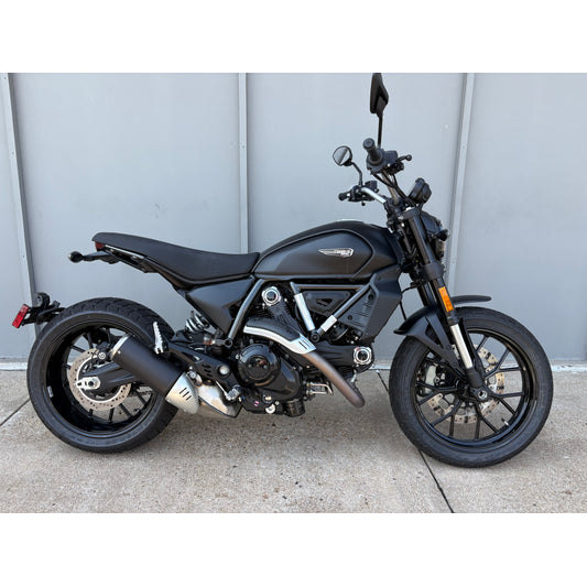 DEMO 2026 Ducati Scrambler Icon Dark (2472)