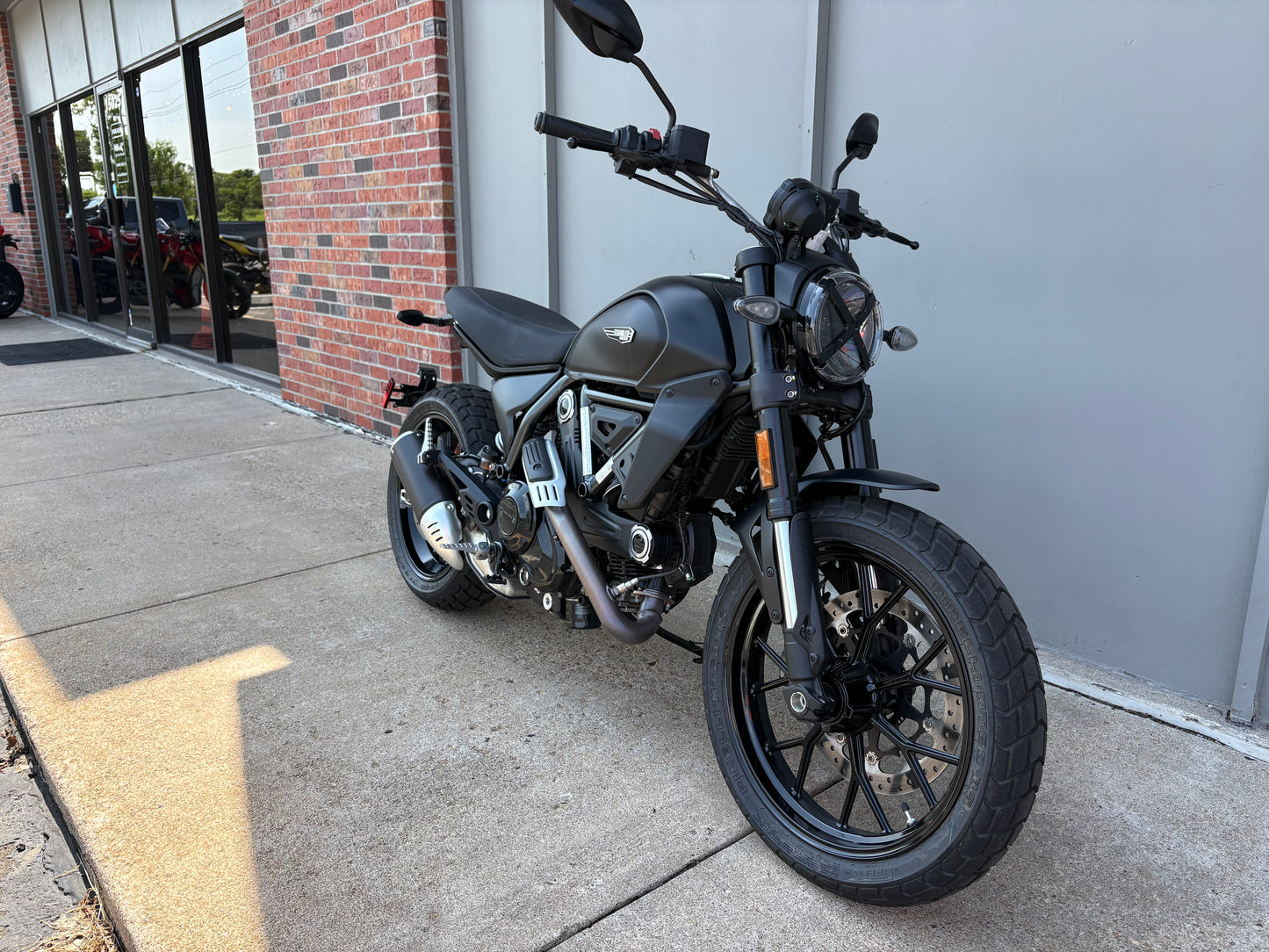 DEMO 2026 Ducati Scrambler Icon Dark (2472)