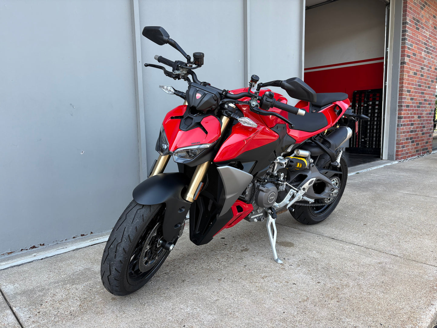 DEMO 2026 Ducati Streetfighter V2 (2465)