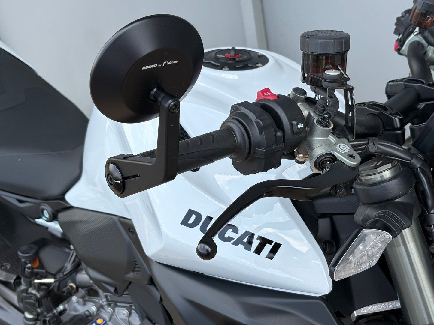 DEMO 2026 Ducati Monster V2 Plus (2457)