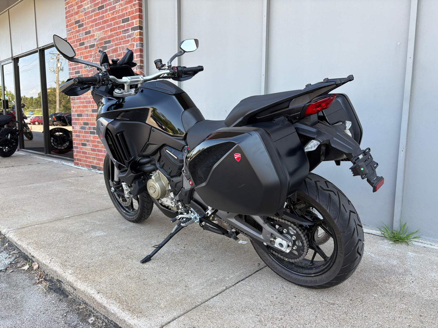 PREMIUM PREOWNED 2025 Ducati Multistrada V4 S (2321)