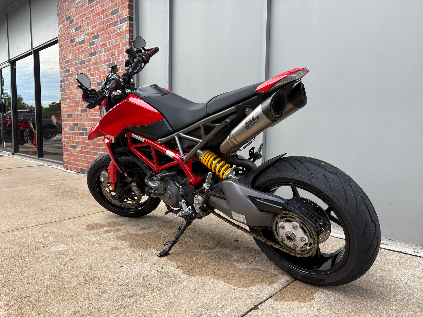 PREMIUM PREOWNED 2022 Ducati Hypermotard 950 (2033)
