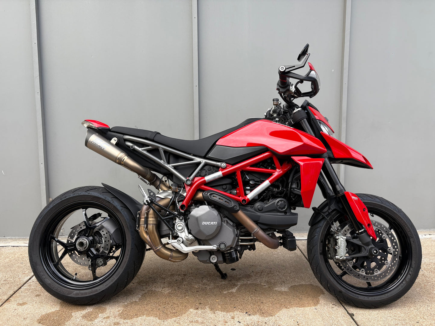 PREMIUM PREOWNED 2022 Ducati Hypermotard 950 (2033)