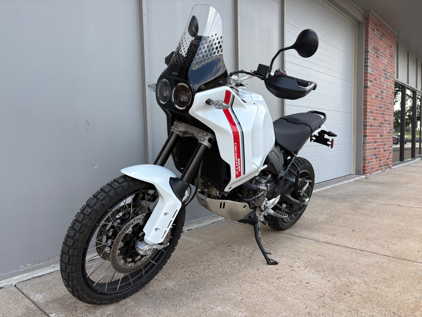 PREMIUM PREOWNED 2025 Ducati Desert X (2316)