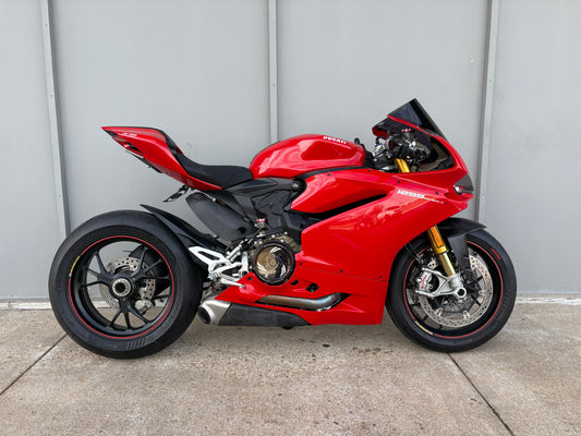 PREMIUM PREOWNED 2017 Ducati Panigale 1299 S (2427)