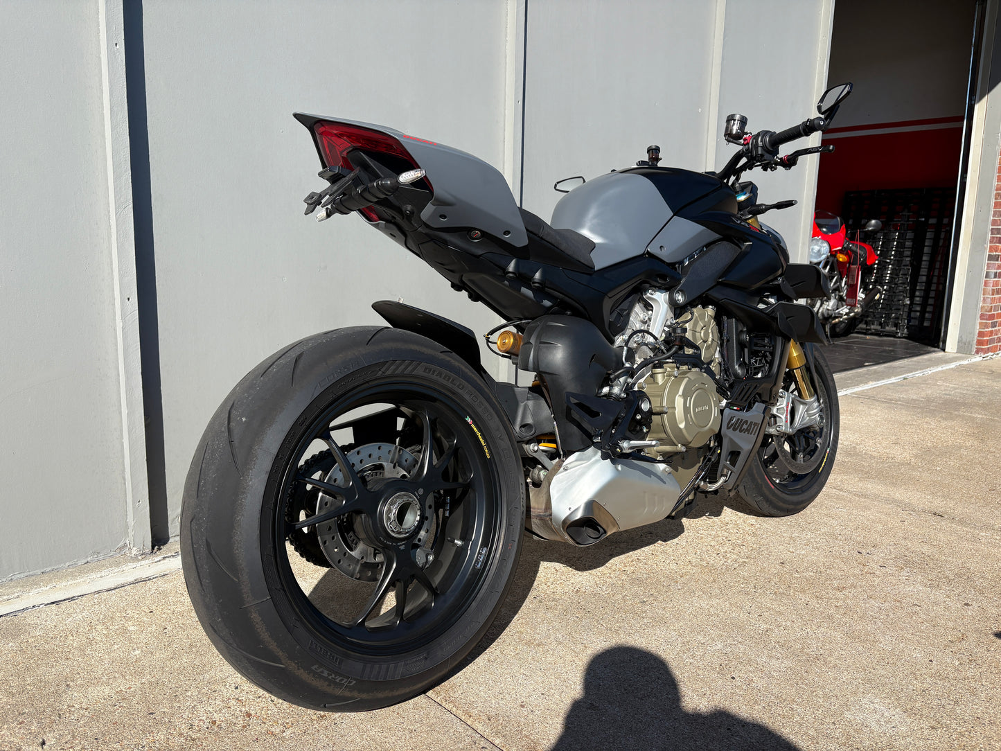 PREMIUM PREOWNED 2024 Ducati Streetfighter V4 S (2540)