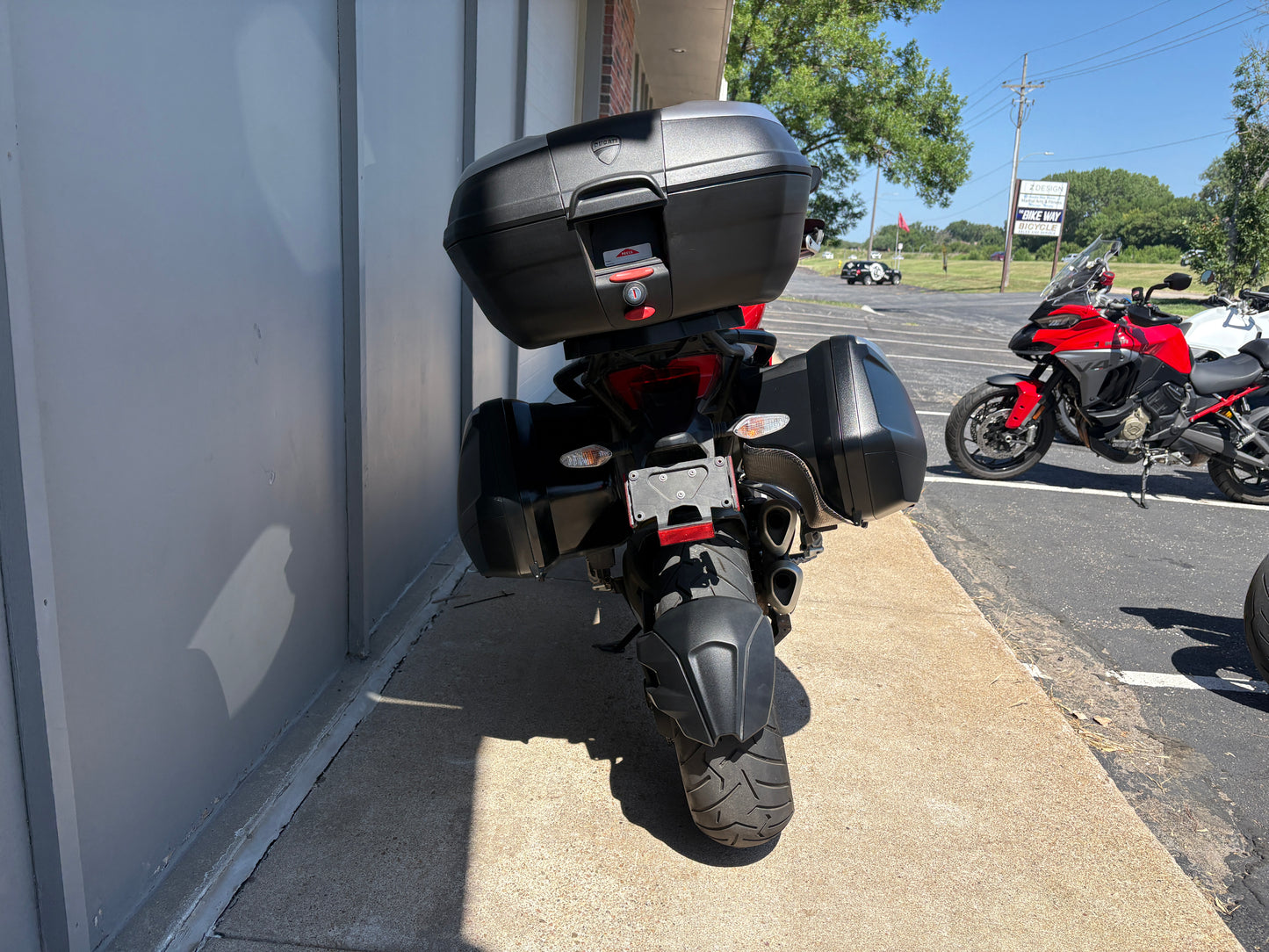 PREMIUM PREOWNED 2015 Ducati Multistrada 1200 S (1010)