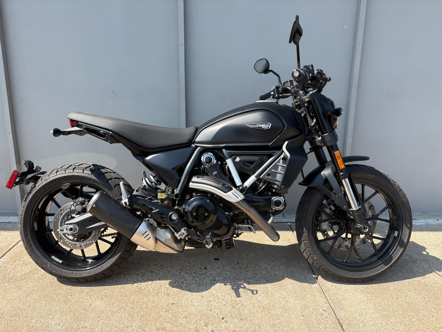PREMIUM PREOWNED 2025 Ducati Scrambler Icon Dark (2345)