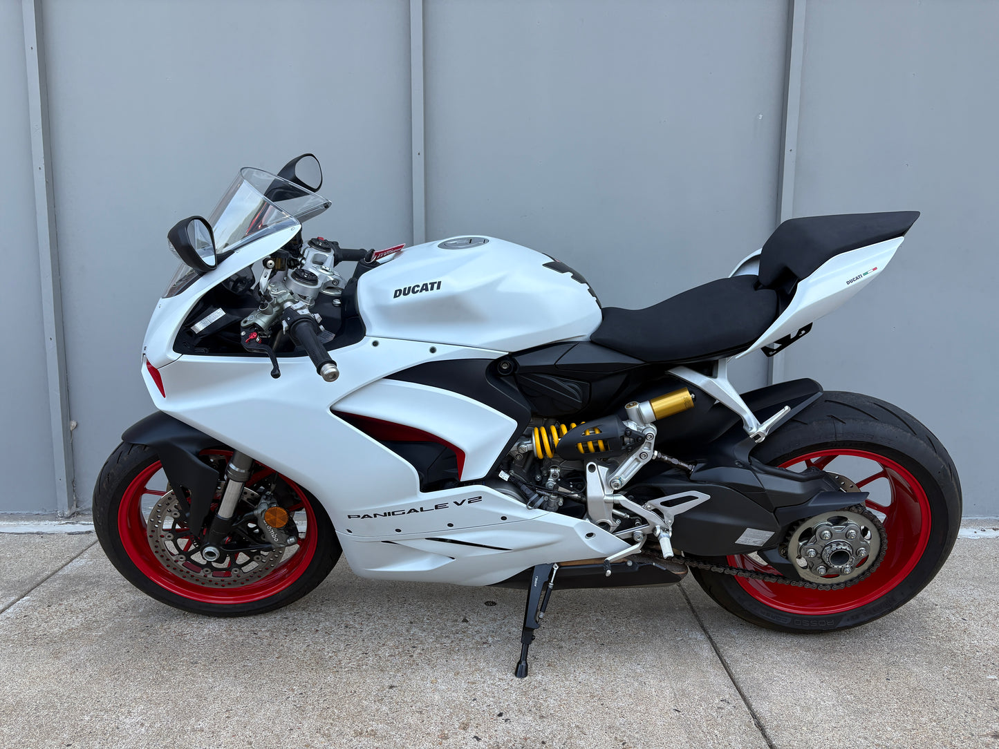 PREMIUM PREOWNED 2023 Ducati Panigale V2 (2169)
