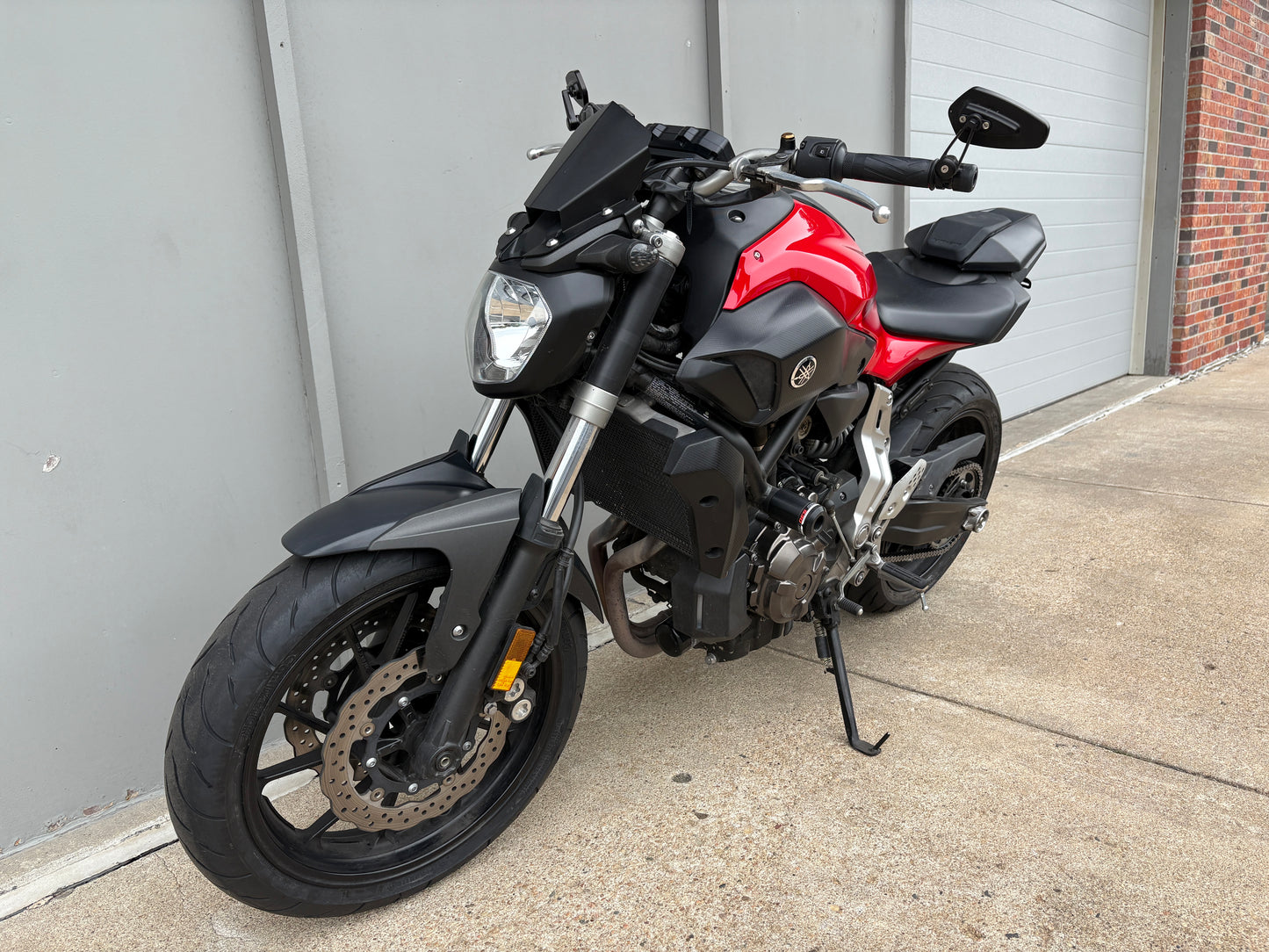 PREMIUM PREOWNED 2015 Yamaha FZ-07 (2498)