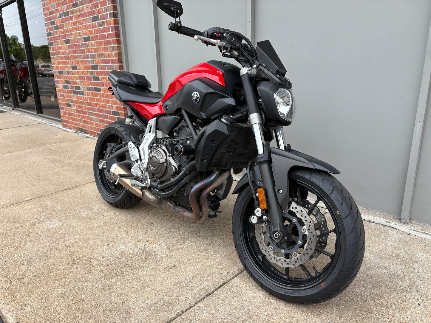 PREMIUM PREOWNED 2015 Yamaha FZ-07 (2498)