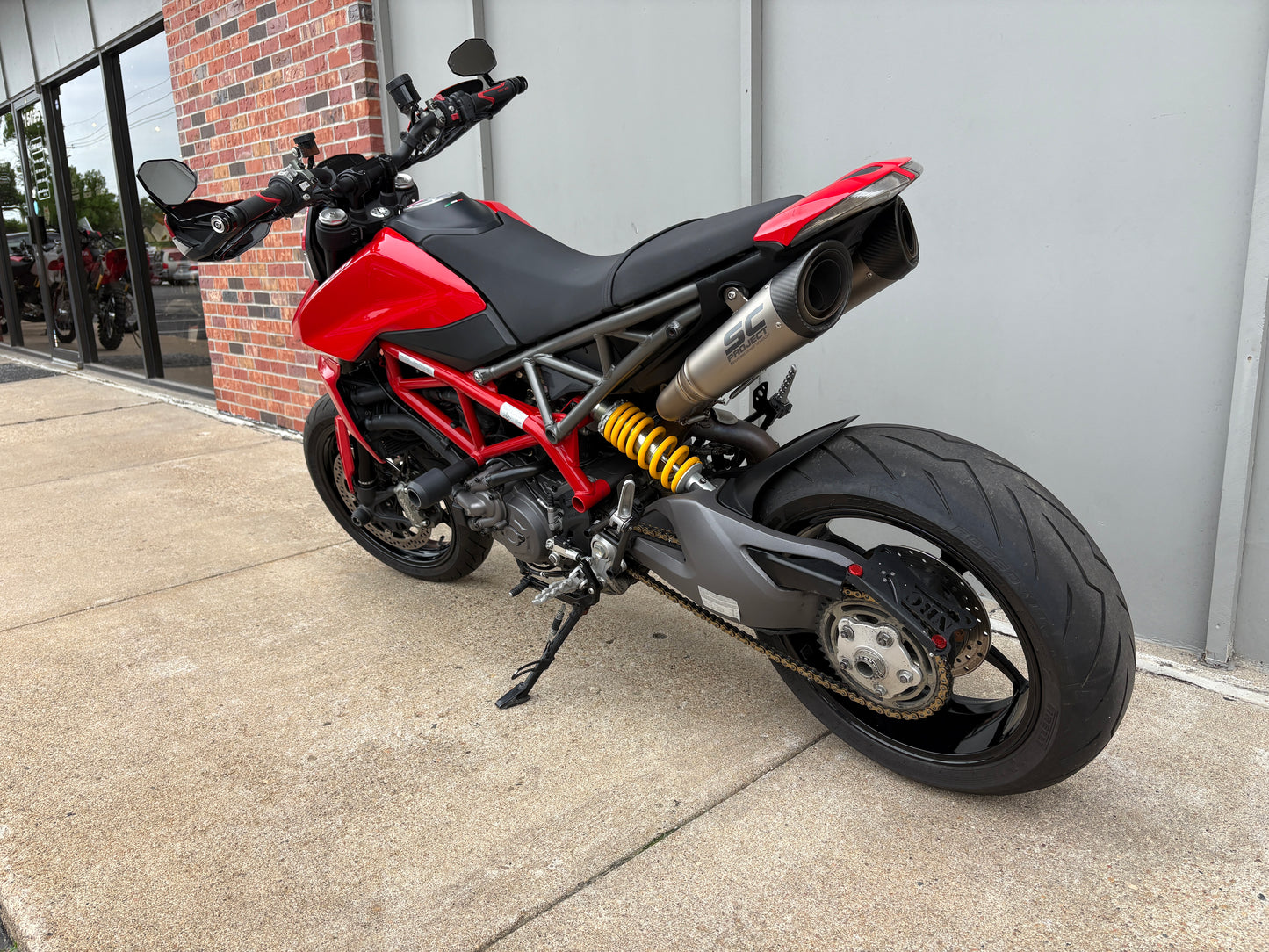 PREMIUM PREOWNED 2022 Ducati Hypermotard 950 (2033)