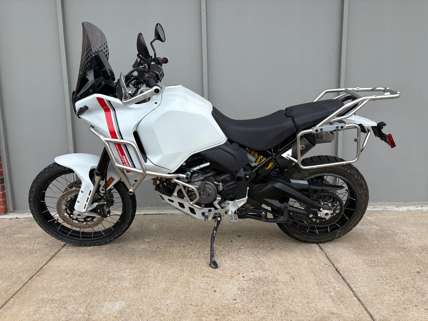 PREMIUM PREOWNED 2023 Ducati Desert X (2023)