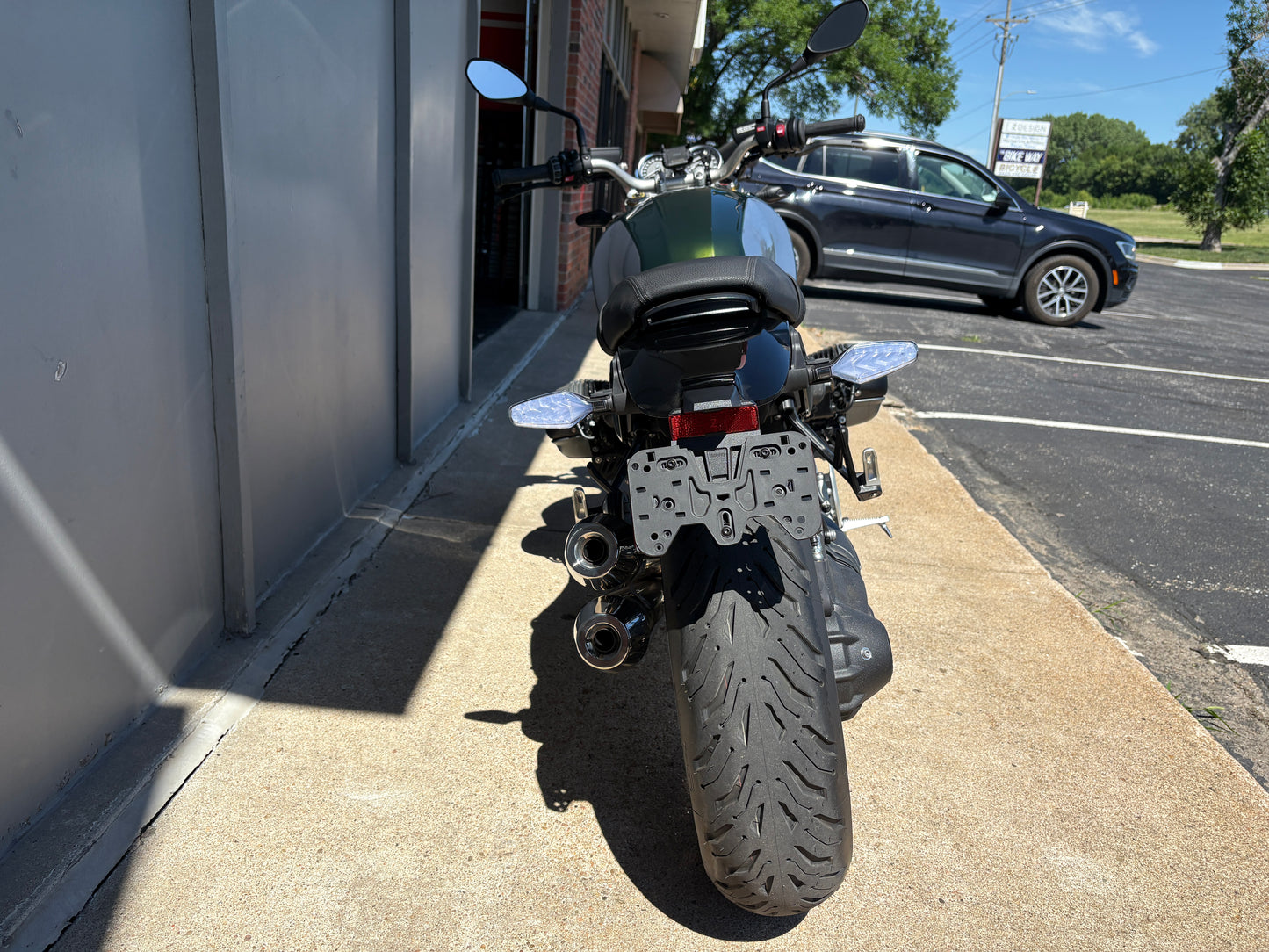 PREMIUM PREOWNED 2025 BMW R12 nineT (2525)