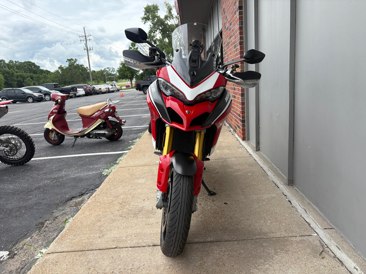 PREMIUM PREOWNED 2018 Multistrada 1260 S Pikes Peak (1377)