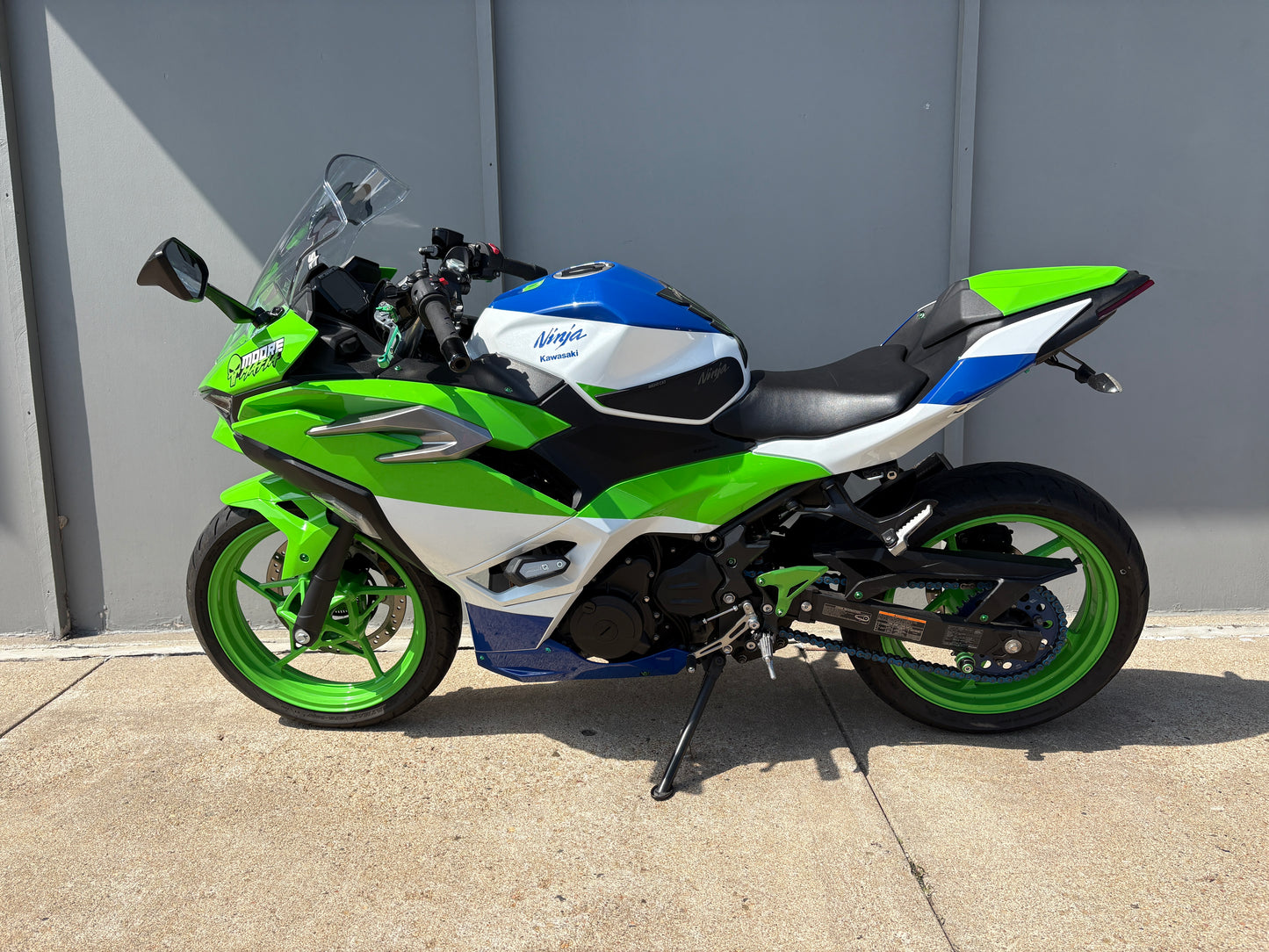 PREMIUM PREOWNED 2024 Kawasaki Ninja 500 ABS (2533)