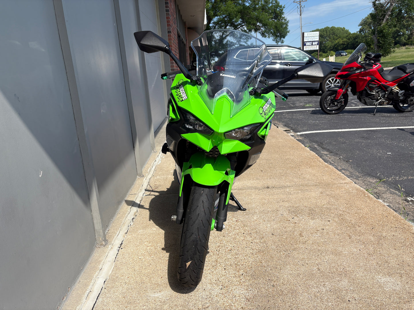 PREMIUM PREOWNED 2024 Kawasaki Ninja 500 ABS (2533)