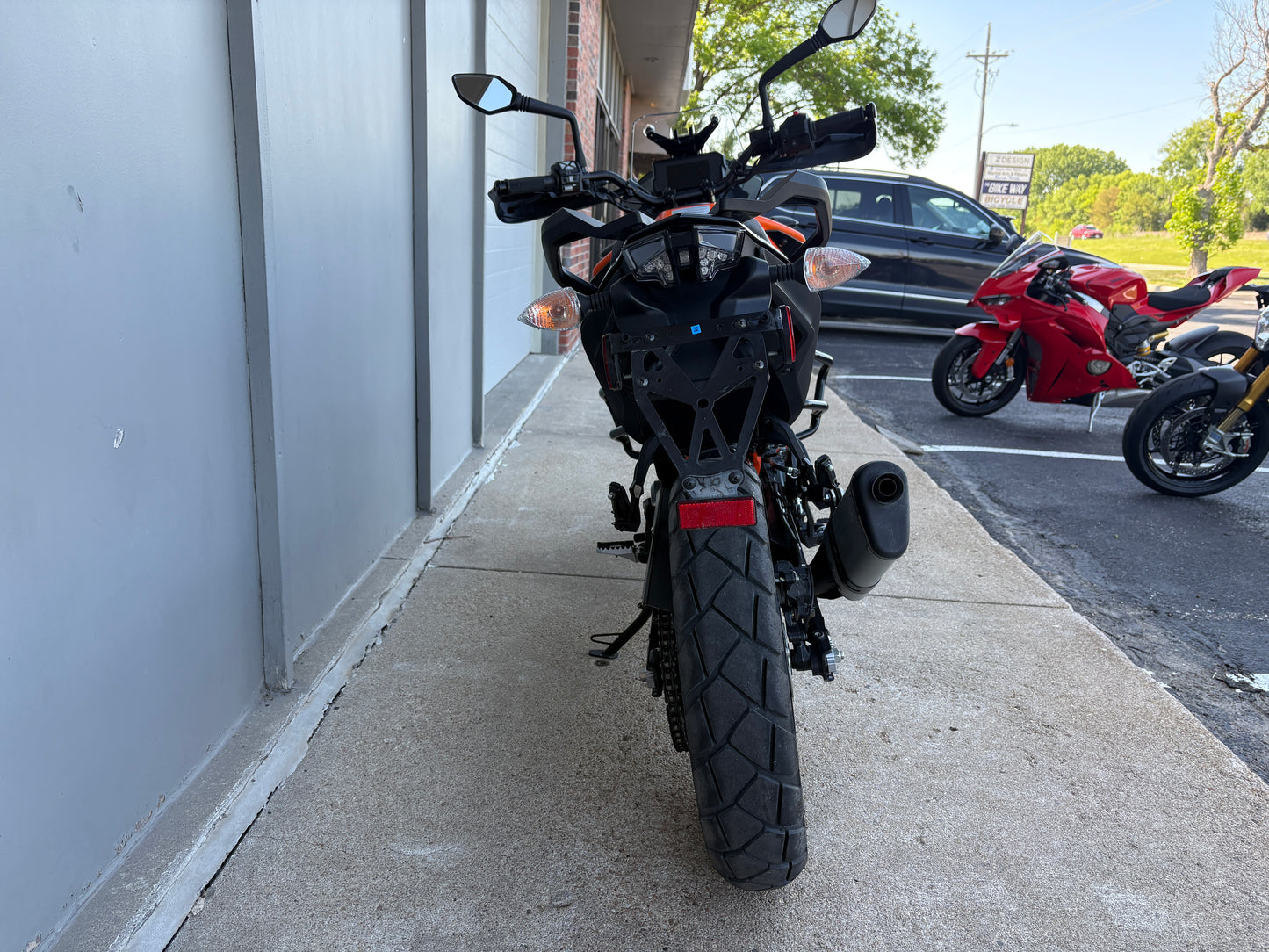PREMIUM PREOWNED 2023 KTM 390 Adventure (2495)