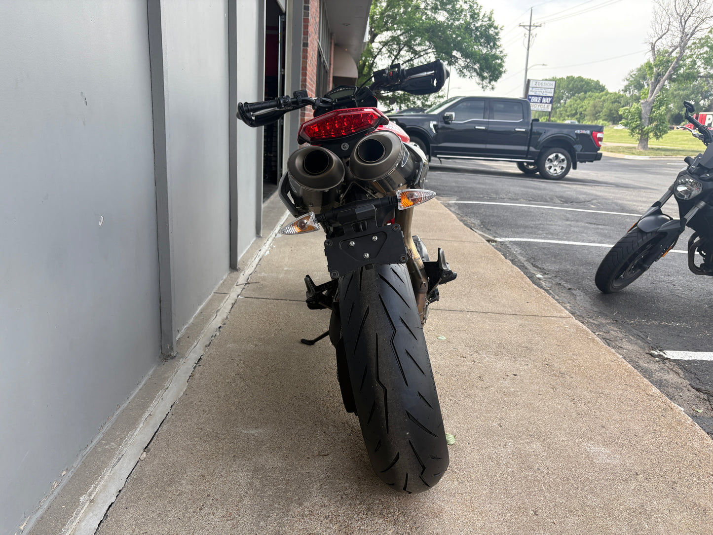 PREMIUM PREOWNED 2010 Hypermotard 796 (518)