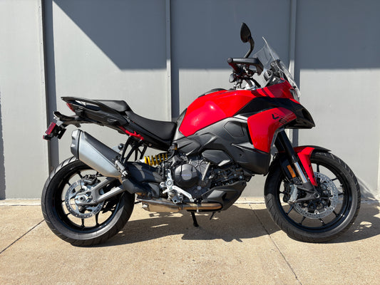 PREMIUM PREOWNED 2025 Ducati Multistrada V2 (2378)