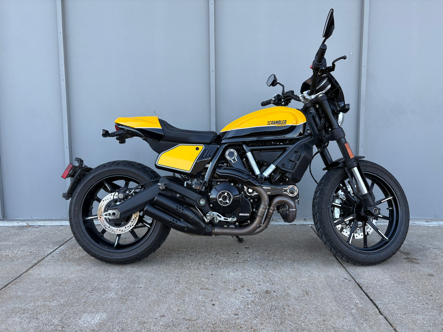 PREMIUM PREOWNED 2019 Ducati Scrambler Full Throttle (1504)
