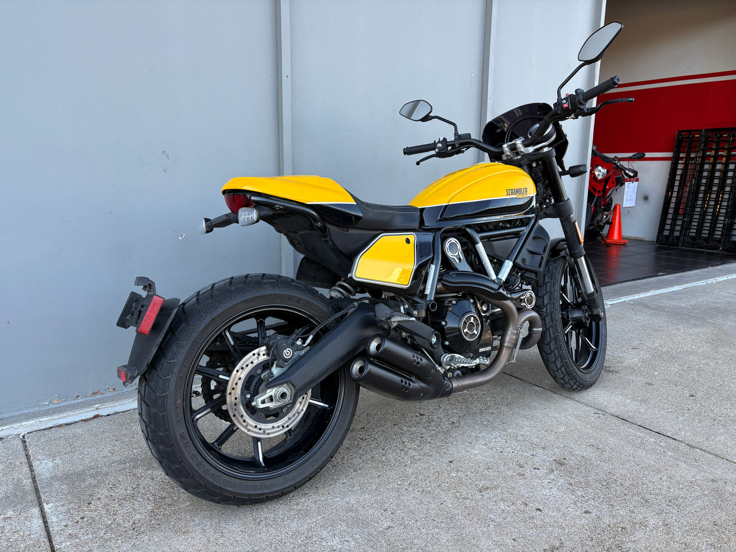 PREMIUM PREOWNED 2019 Ducati Scrambler Full Throttle (1504)