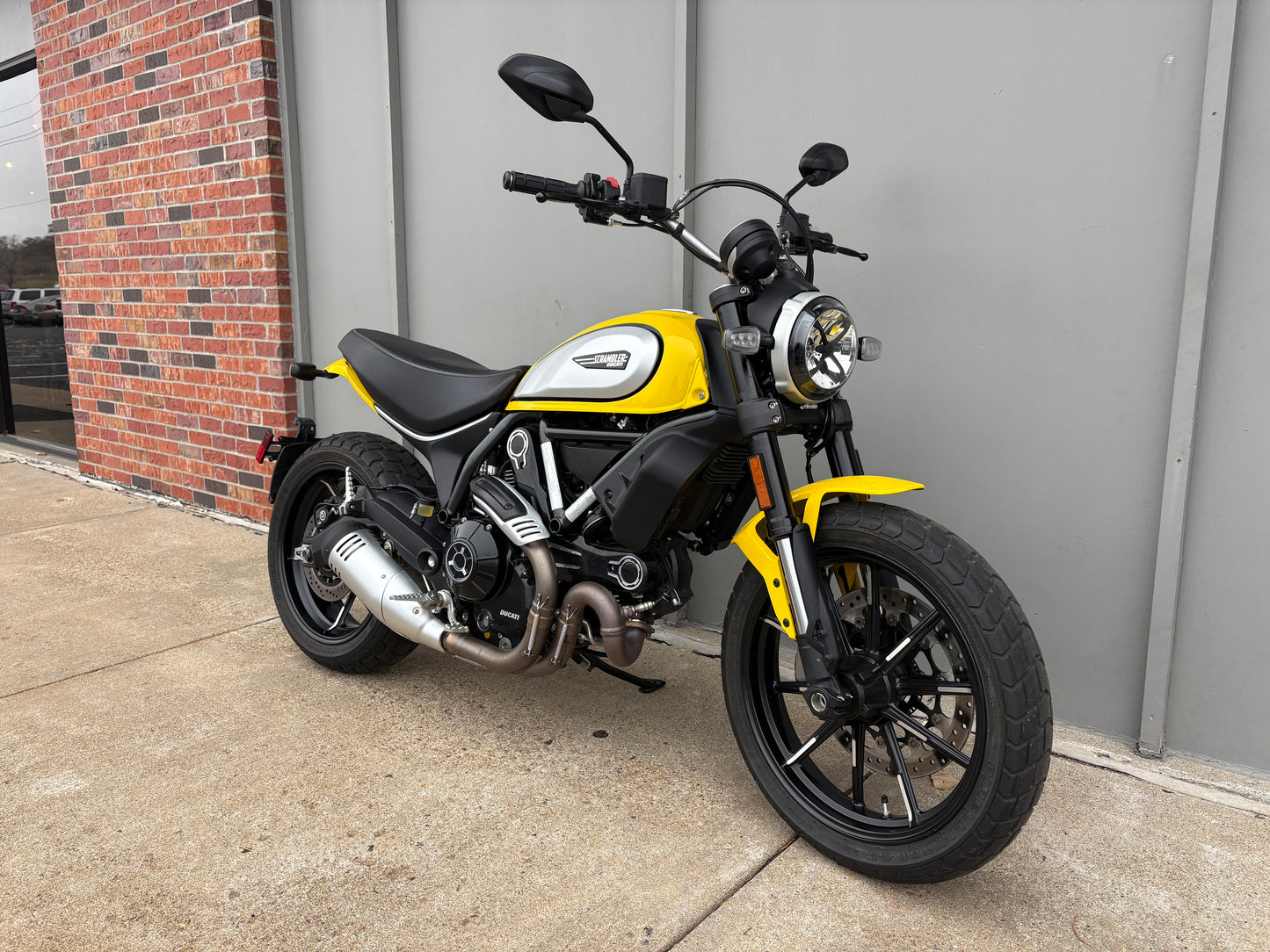 PREMIUM PREOWNED 2022 Ducati Scrambler Icon (1986)