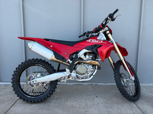 PREMIUM PREOWNED 2026 Ducati Desmo 450MX (2391)