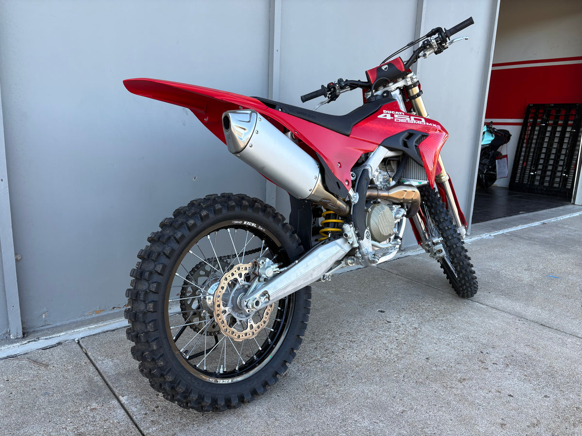 PREMIUM PREOWNED 2026 Ducati Desmo 450MX (2391)