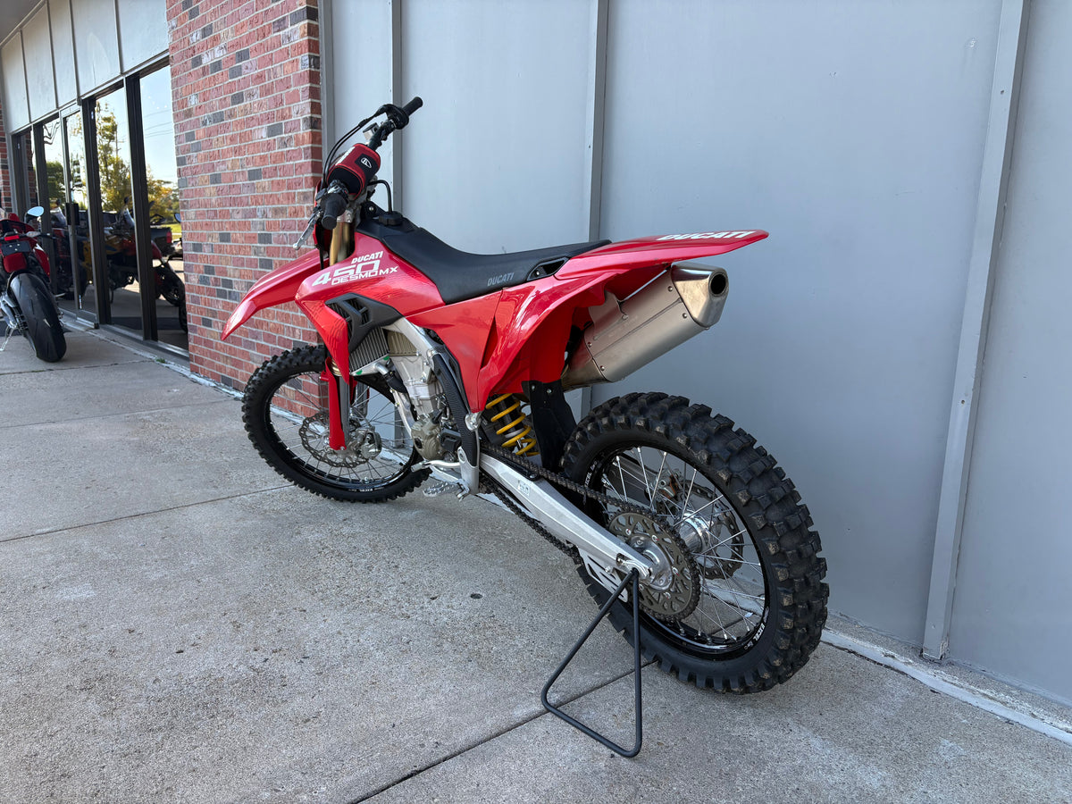 PREMIUM PREOWNED 2026 Ducati Desmo 450MX (2391)