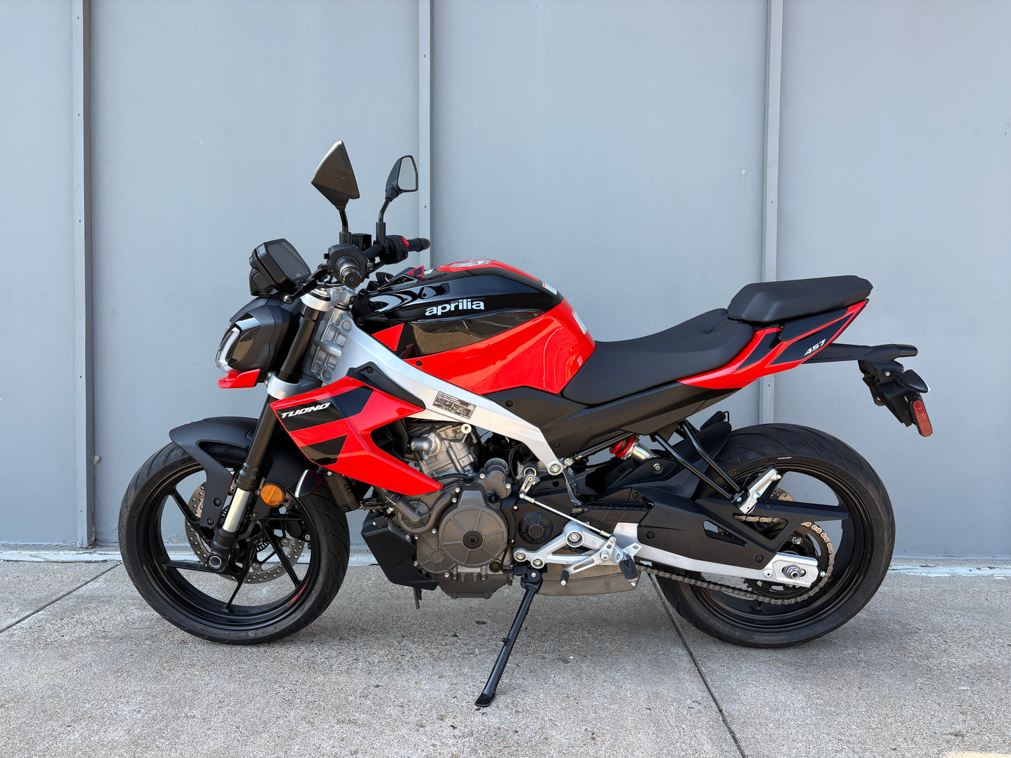 PREMIUM PREOWNED 2026 Aprilia Tuono 457 (2574)