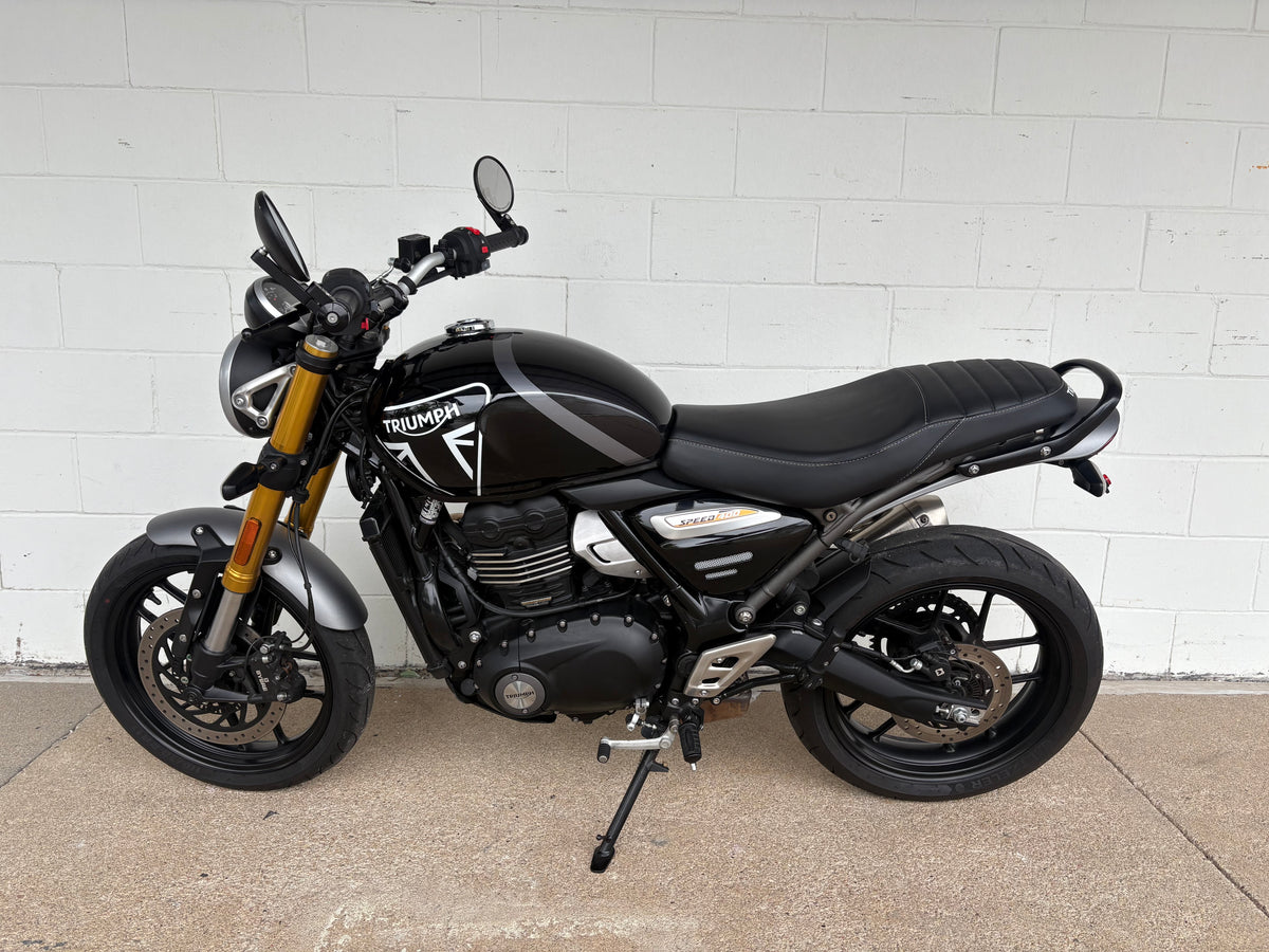 PREMIUM PREOWNED 2025 Triumph Speed 400 (2582)