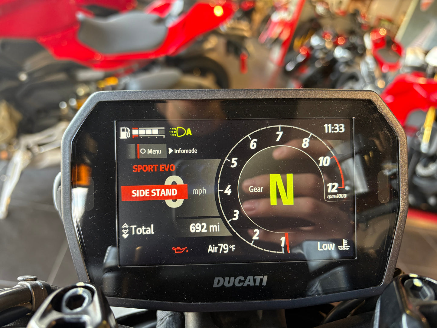 DEMO 2026 Ducati Monster V2 Plus (2457)