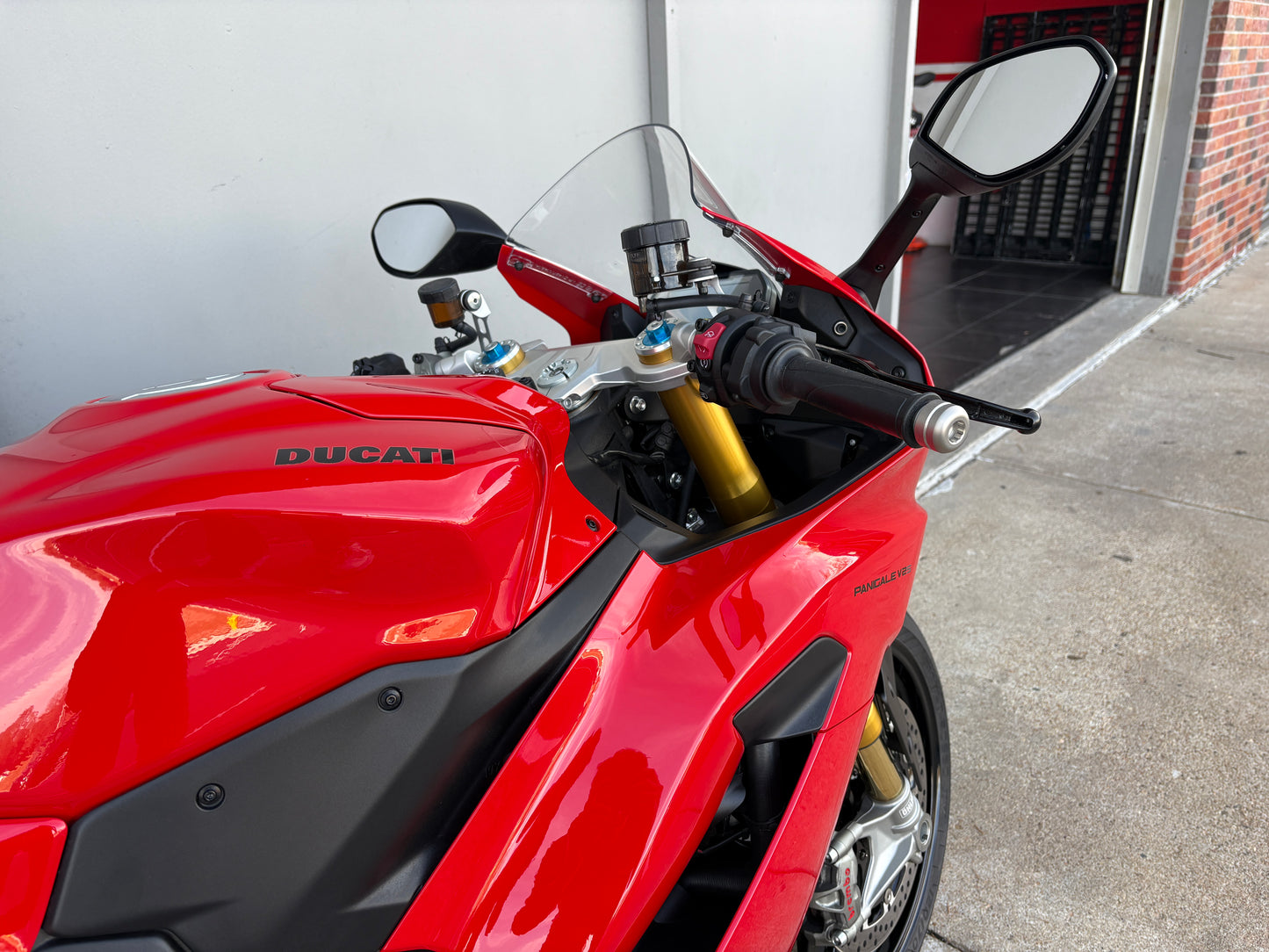 PREMIUM PREOWNED 2026 Ducati Panigale V2 S (2403)