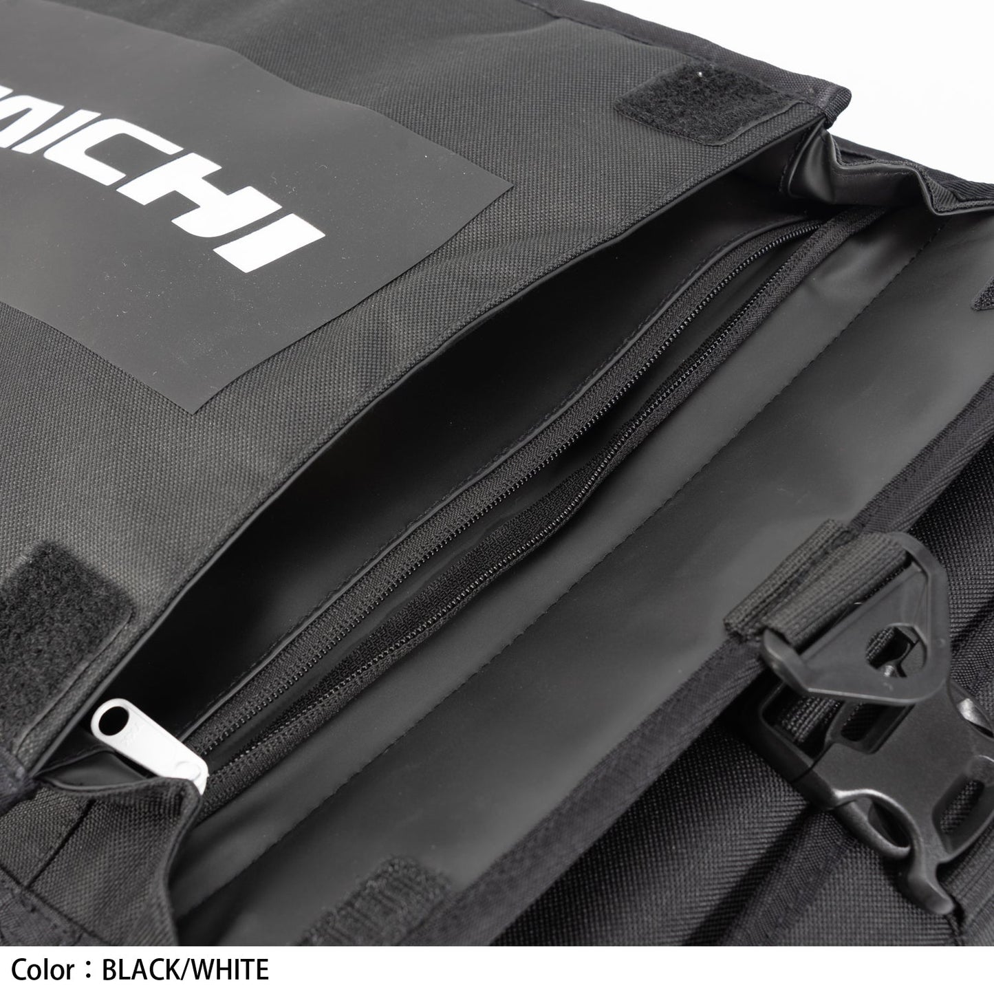 RS Taichi - WP CARGO BACK PACK BLACK/WHITE (NEW) RSB283