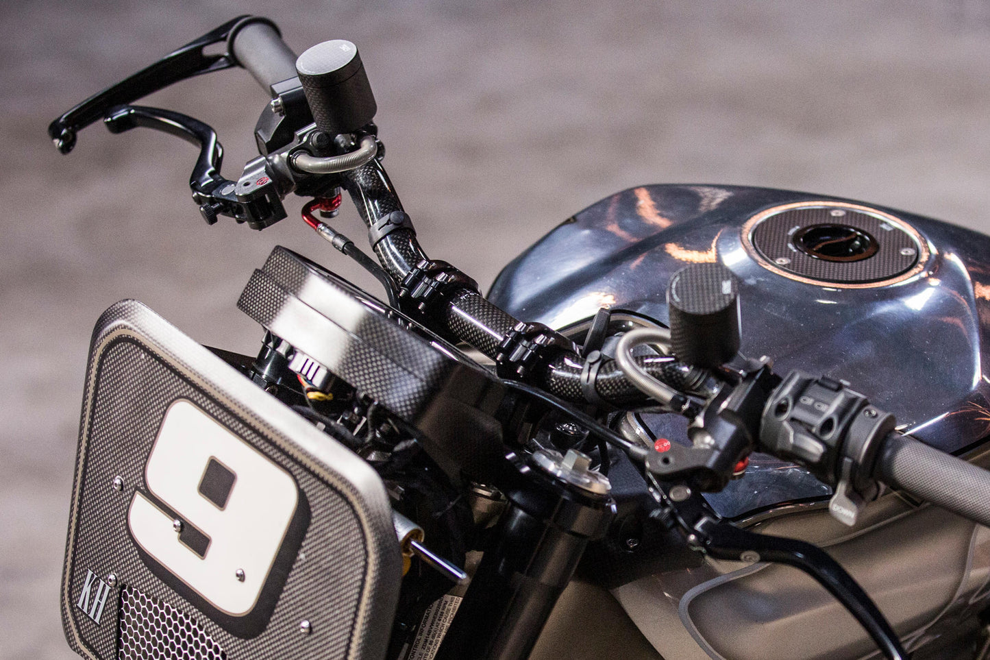 SE801 - CNC Racing - Carbon Fiber Front Brake Fluid Reservoir - 25ml