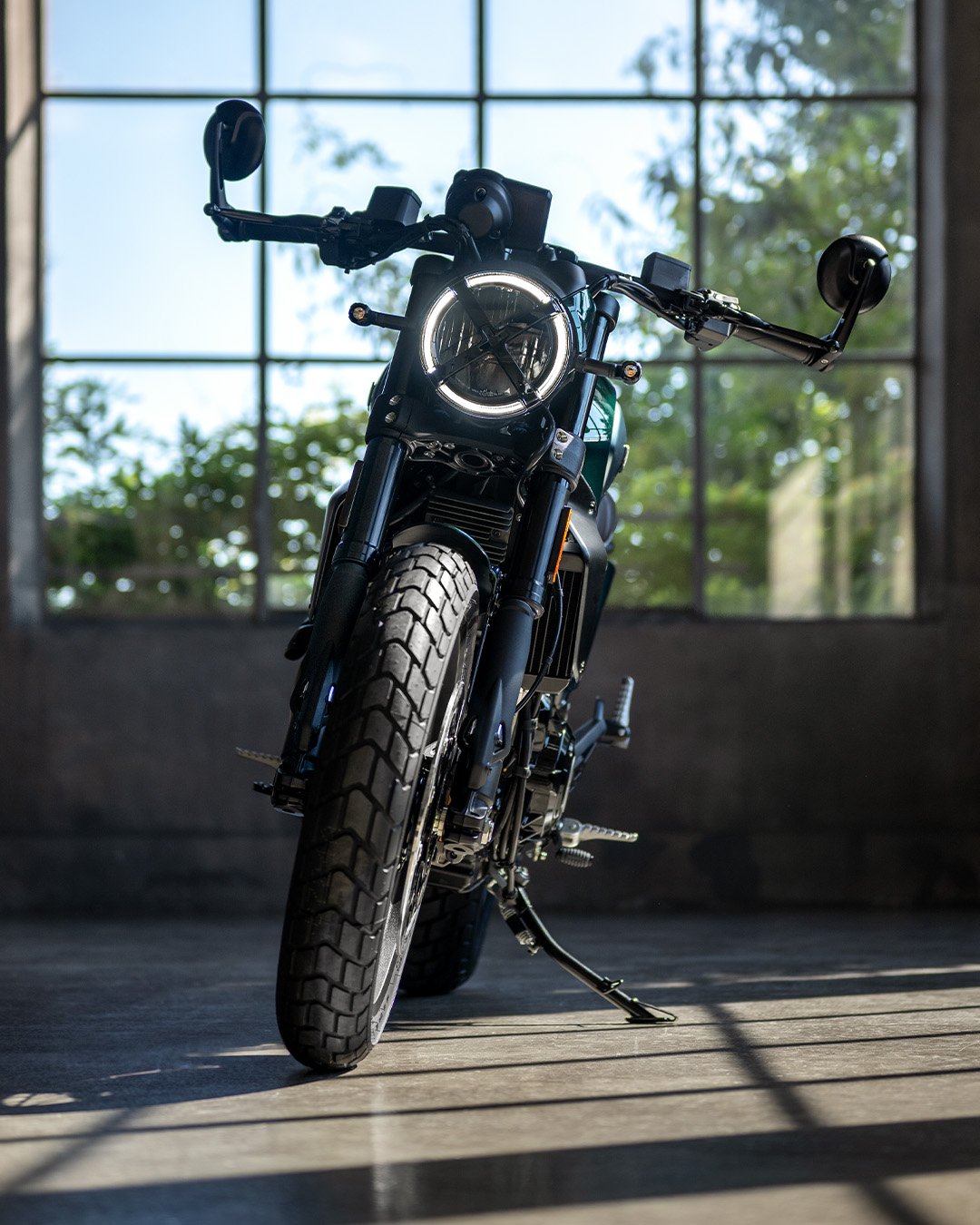 2026 Ducati Scrambler Nightshift - Emerald Green