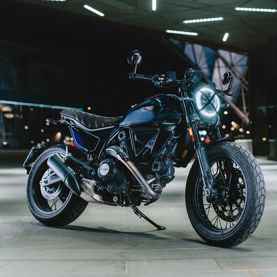2025 Ducati Scrambler Nightshift - Nebula Blue