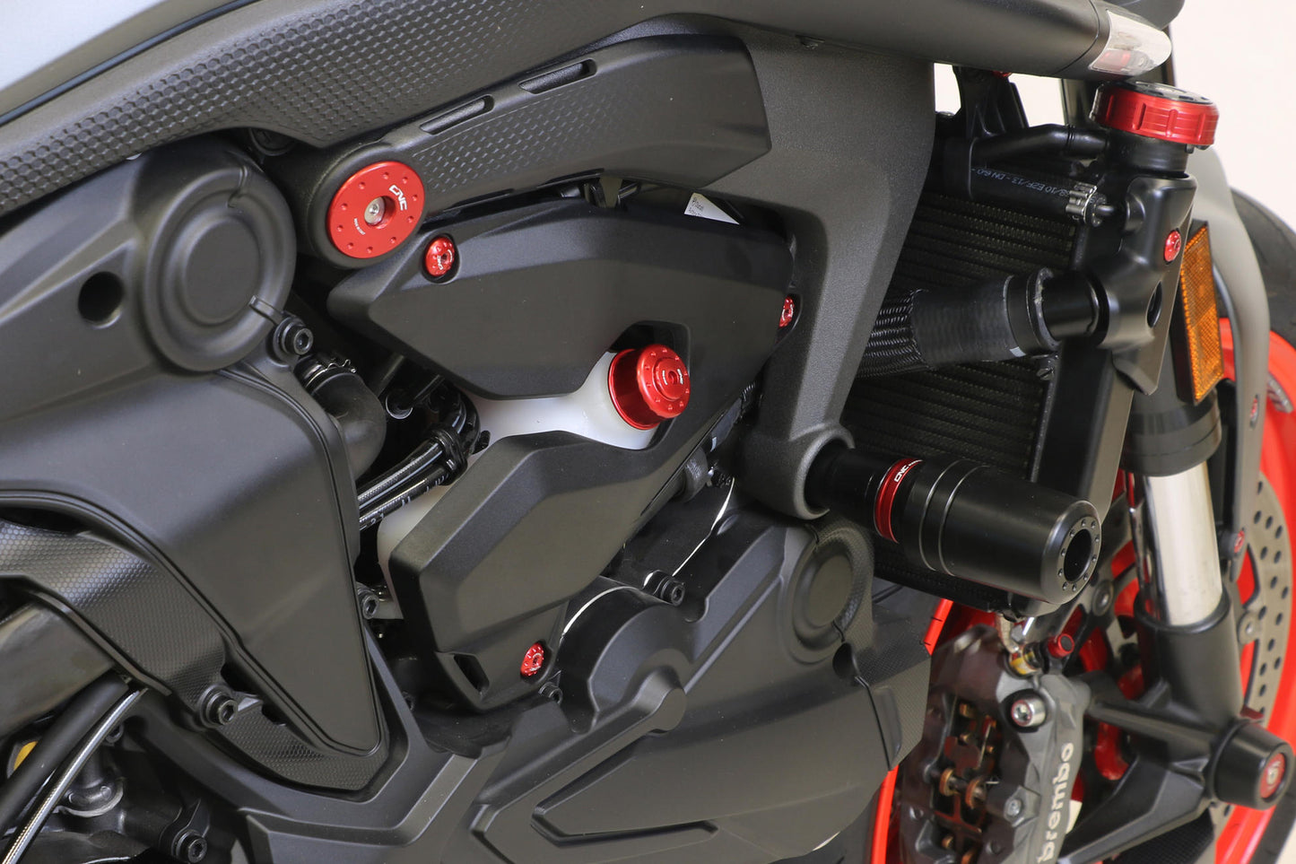 TC325 - CNC Racing - Frame Slider Kit - Monster 937