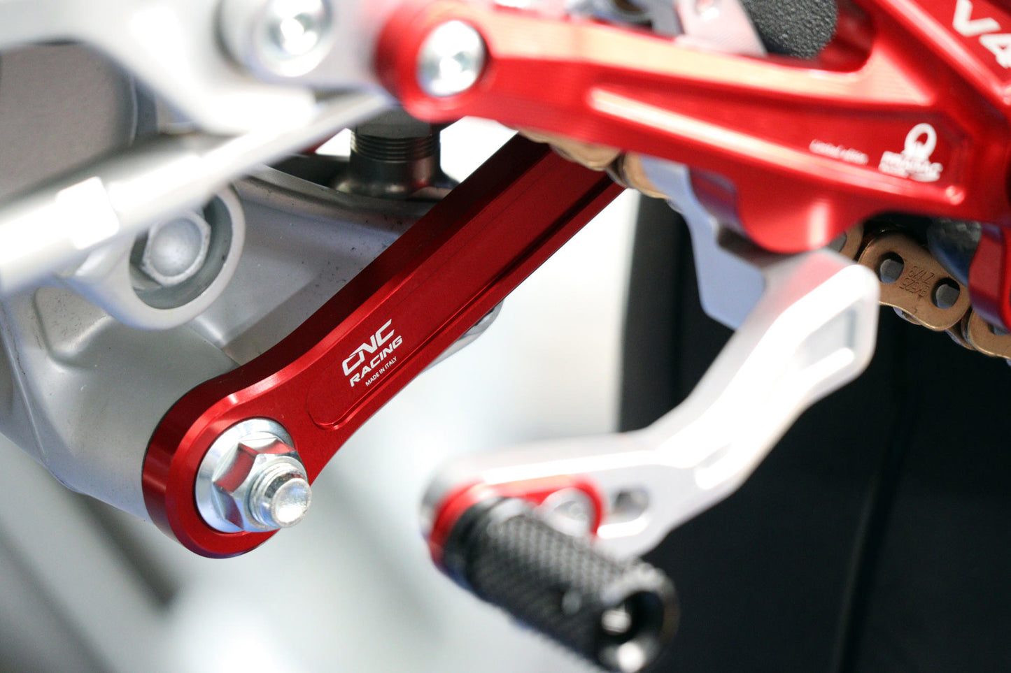 TR105 - CNC Racing - Billet Links - Panigale V4 - OEM HEIGHT