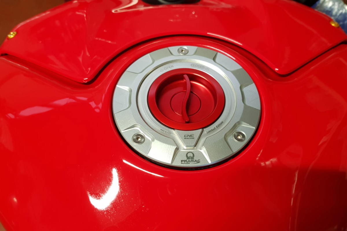 TS423 - CNC Racing PRAMAC RACING LIMITED EDITION Quick Release Gas Cap for newer Ducati's  MV's and Aprilia's