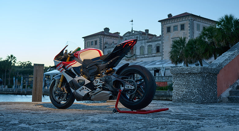 2025 Ducati Panigale V4 Tricolore (LIMITED AVAILABILITY)