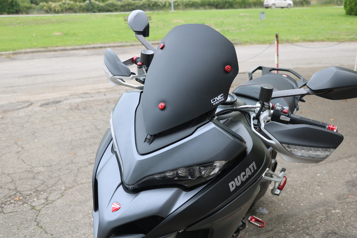 WS350 - CNC Racing - SPORT Windscreen - Multistrada 1200/1260/950