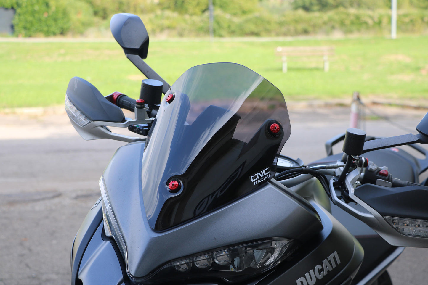 WS350 - CNC Racing - SPORT Windscreen - Multistrada 1200/1260/950