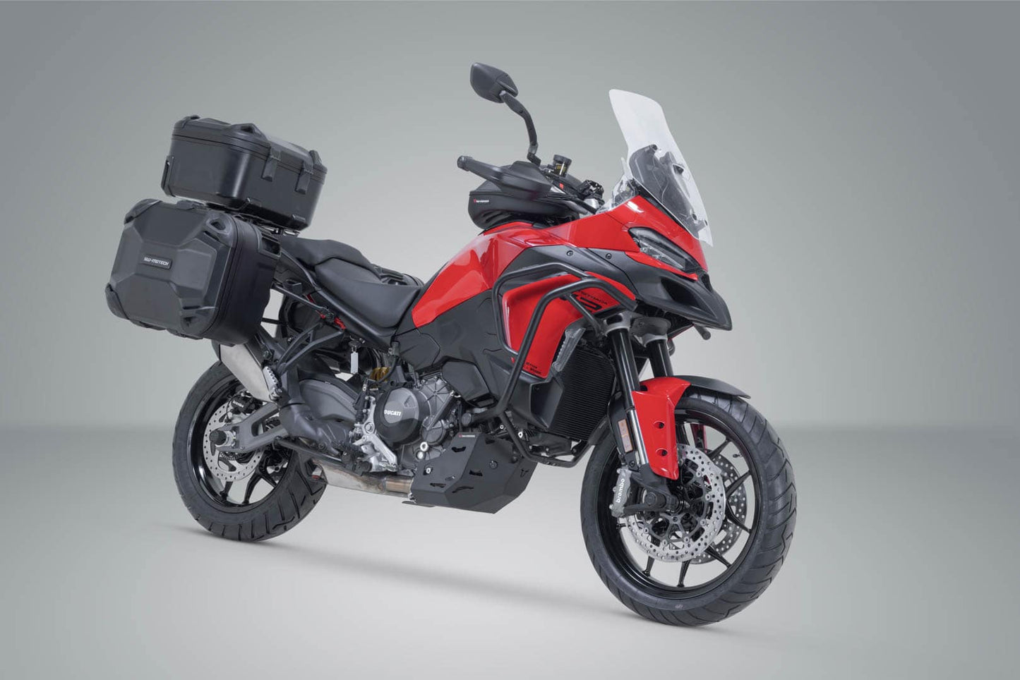 ADV.22.807.65000/B - SW-MOTECH - Adventure set DUSC with top case L -  Ducati Multistrada V2 / V2 S (24-) - BLACK
