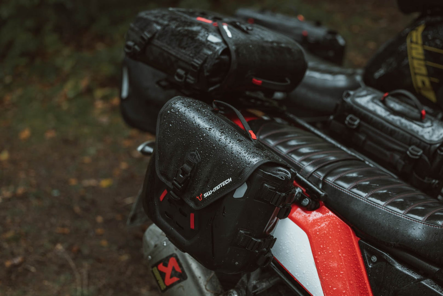 BC.SYS.00.004.12000R - SW-MOTECH - SysBag WP S with right adapter plate - 12-16l Waterproof For side carriers