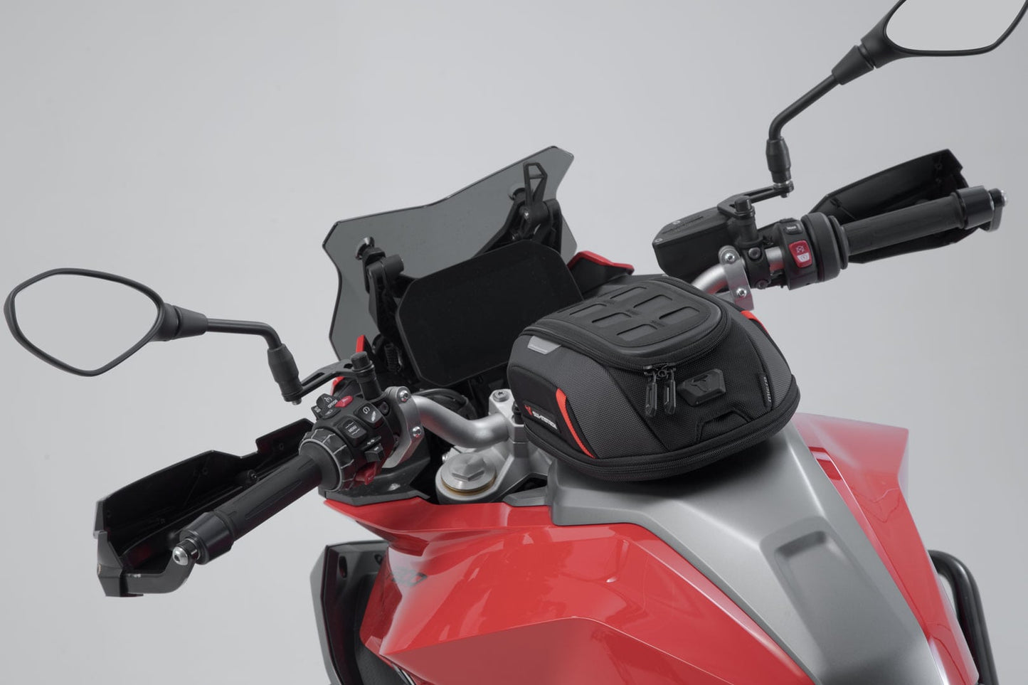 BC.TRS.00.110.30000 - SW-MOTECH - PRO Micro tank bag - 3-5 l