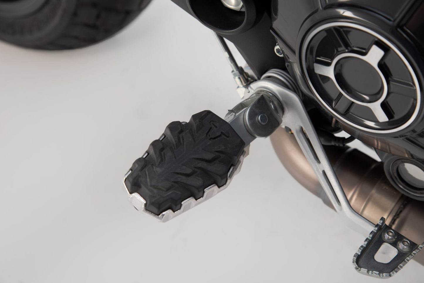 FRS.22.112.10002 - SW-MOTECH - EVO footrest kit - Ducati models / Benelli TRK 502 X (18-)